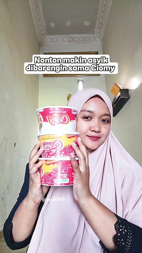 Post 1 by yend1805 on TikTok (video)