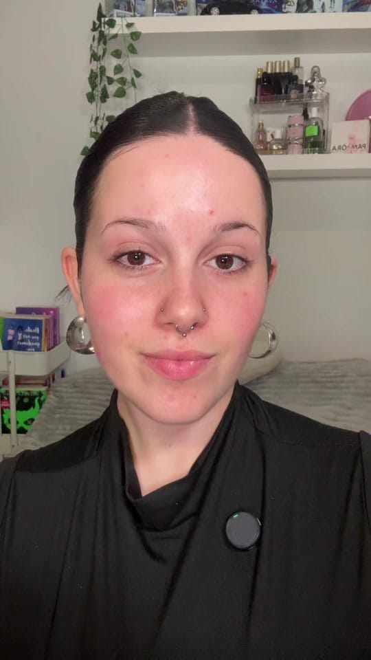 Post 1 by shei on TikTok (video)