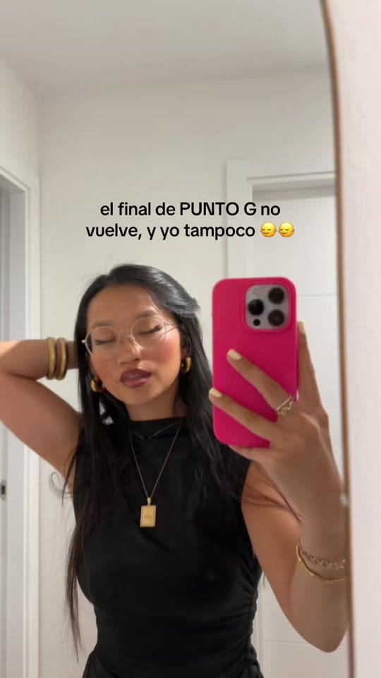 Post 1 by Lucía 🐉 on TikTok (video)