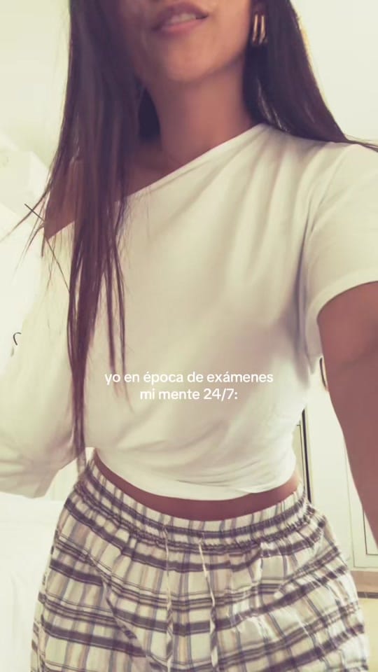 Post 8 by Lucía 🐉 on TikTok (video)