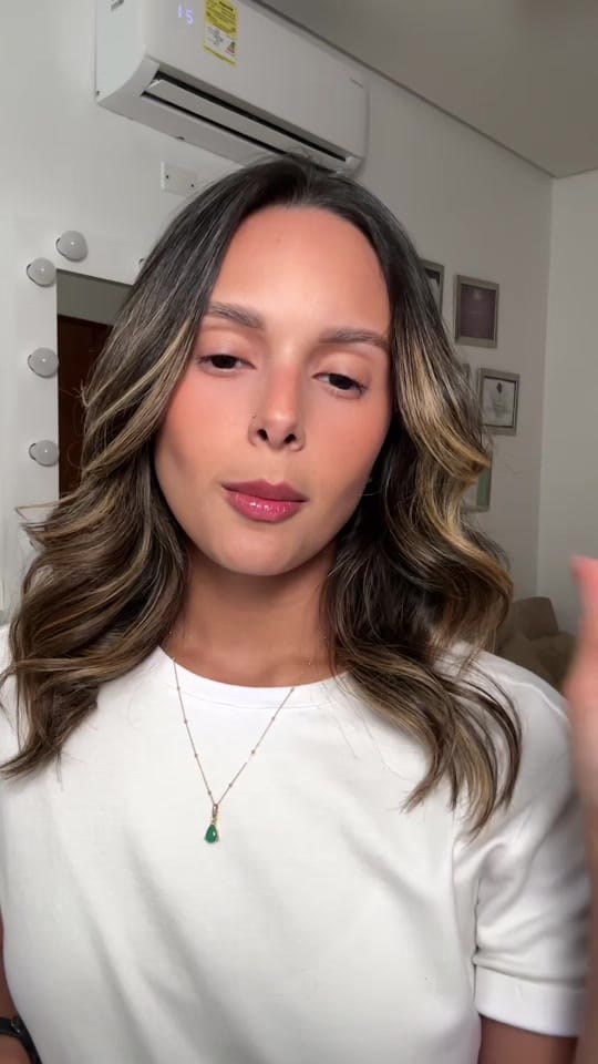 Post 8 by Laura Nuñez Makeup on TikTok (video)