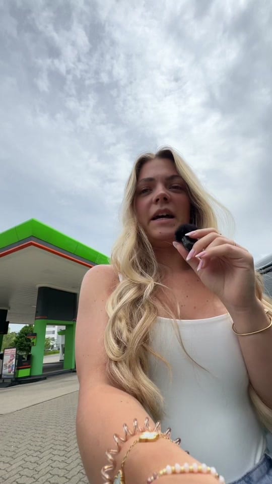 Post 4 by carswithlisa on TikTok (video)