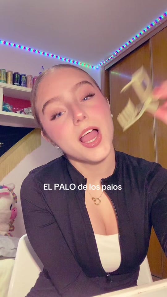Post 1 by noemal_06 on TikTok (video)