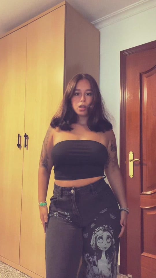 Post 9 by Lidia🍒 on TikTok (video)