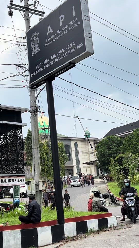 Post 1 by Meilanee on TikTok (video)
