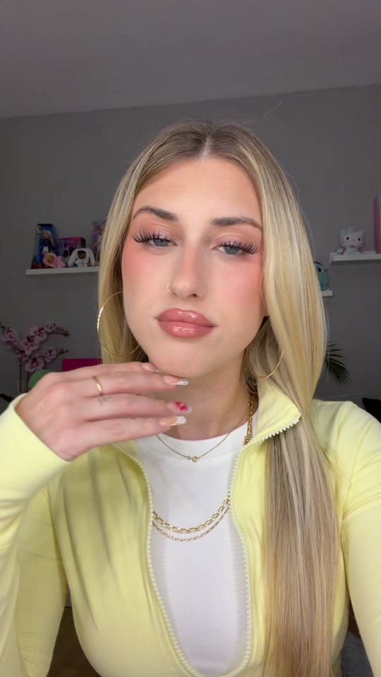 Post 2 by chuusi on TikTok (video)