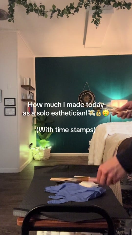 Post 2 by esti.abby on TikTok (video)