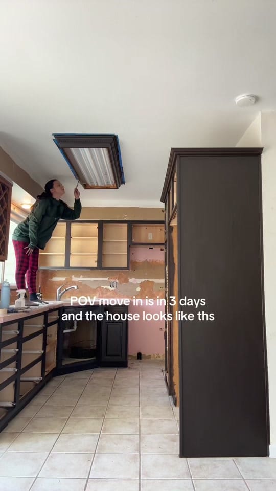 Post 5 by esti.abby on TikTok (video)