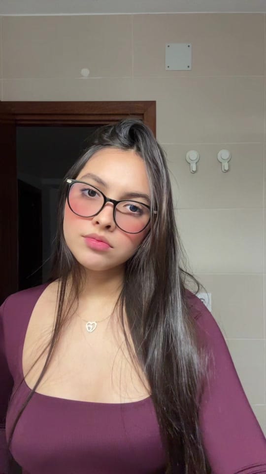 Post 4 by Daniela Anaya on TikTok (video)
