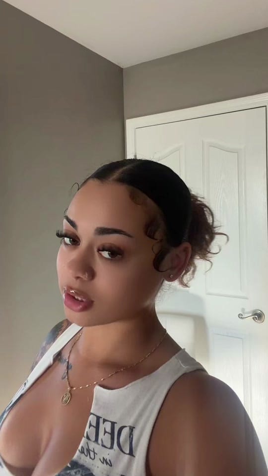 Post 1 by zariyah on TikTok (video)