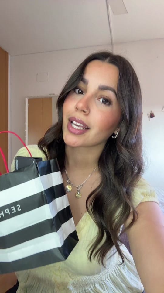 Post 4 by lucía💐 on TikTok (video)