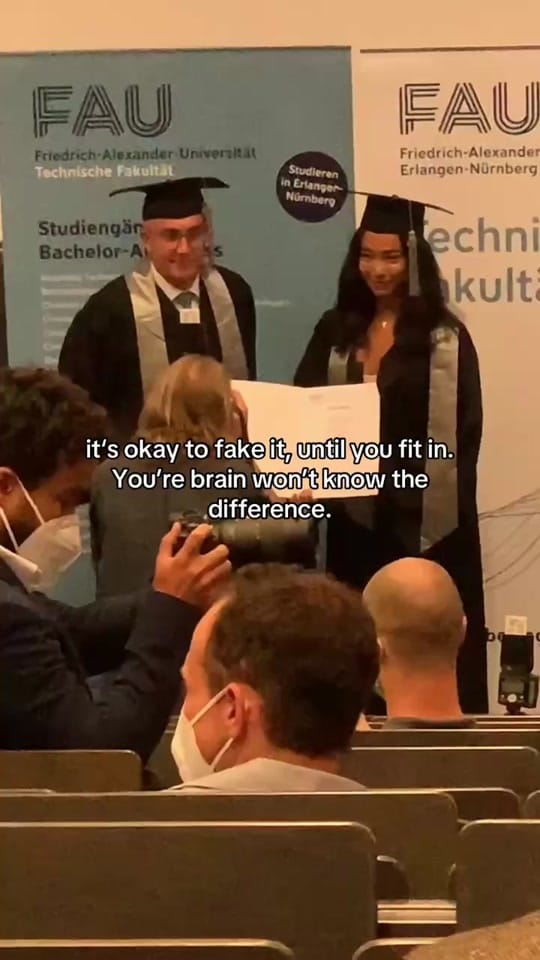 Post 7 by Stefanie Dechant on TikTok (video)