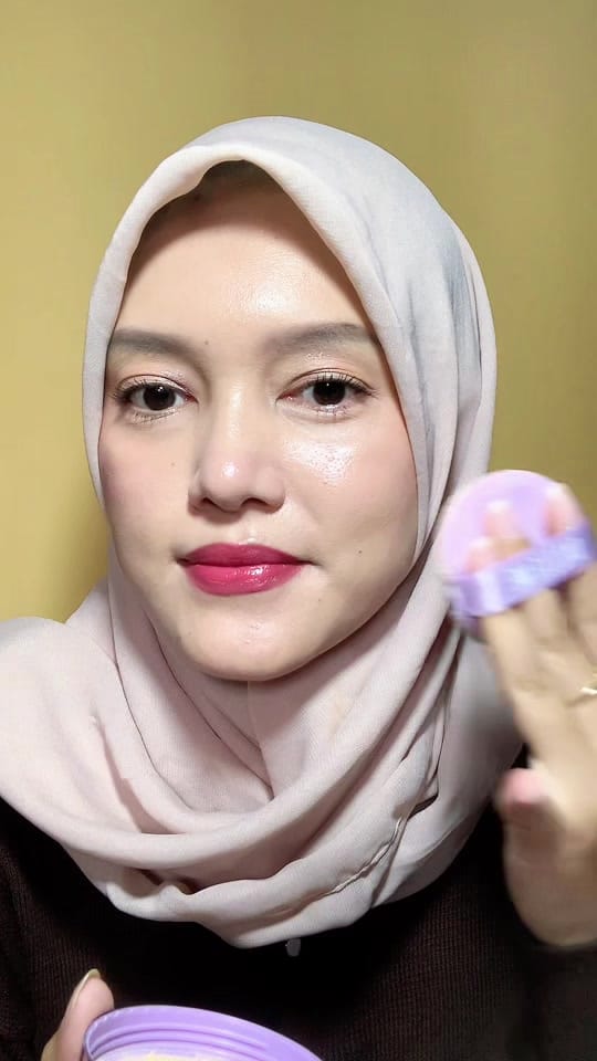Post 8 by Jul on TikTok (video)
