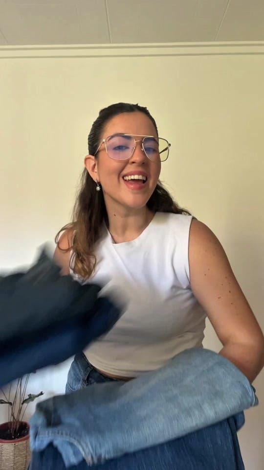 Post 2 by Meri Nuñez | content creator on TikTok (video)