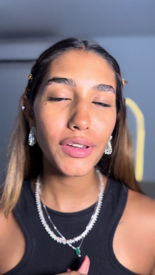Post 3 by Bruna vitória on TikTok (video)