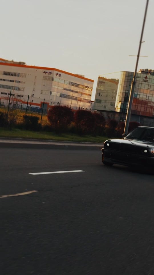 Post 1 by uncmn.shots on TikTok (video)
