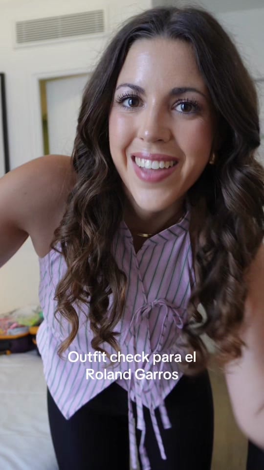 Post 3 by EVA AMORIN on TikTok (video)