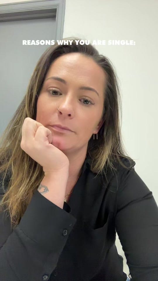Post 2 by Carol on TikTok (video)