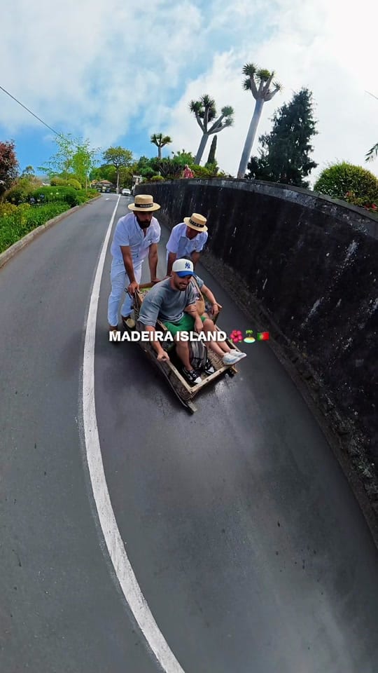 Post 2 by LoïcExplore 🌎 on TikTok (video)