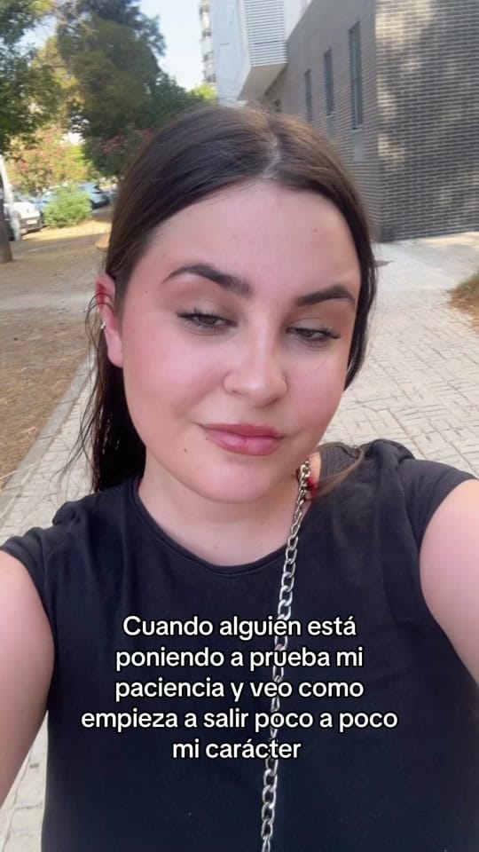 Post 3 by Juliaaroldann_ on TikTok (video)