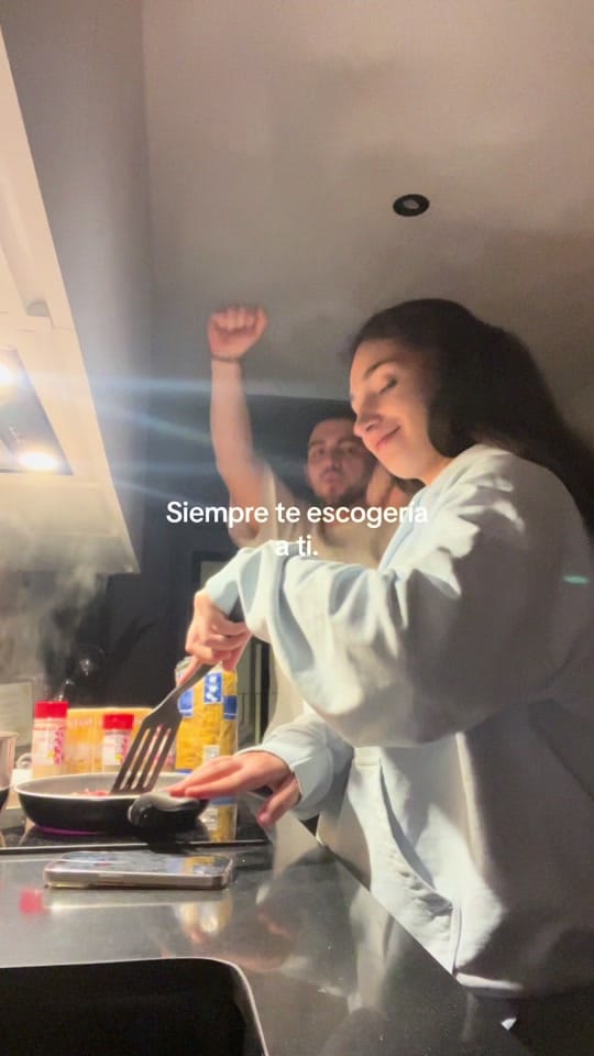 Post 9 by Carmen Navarro on TikTok (video)