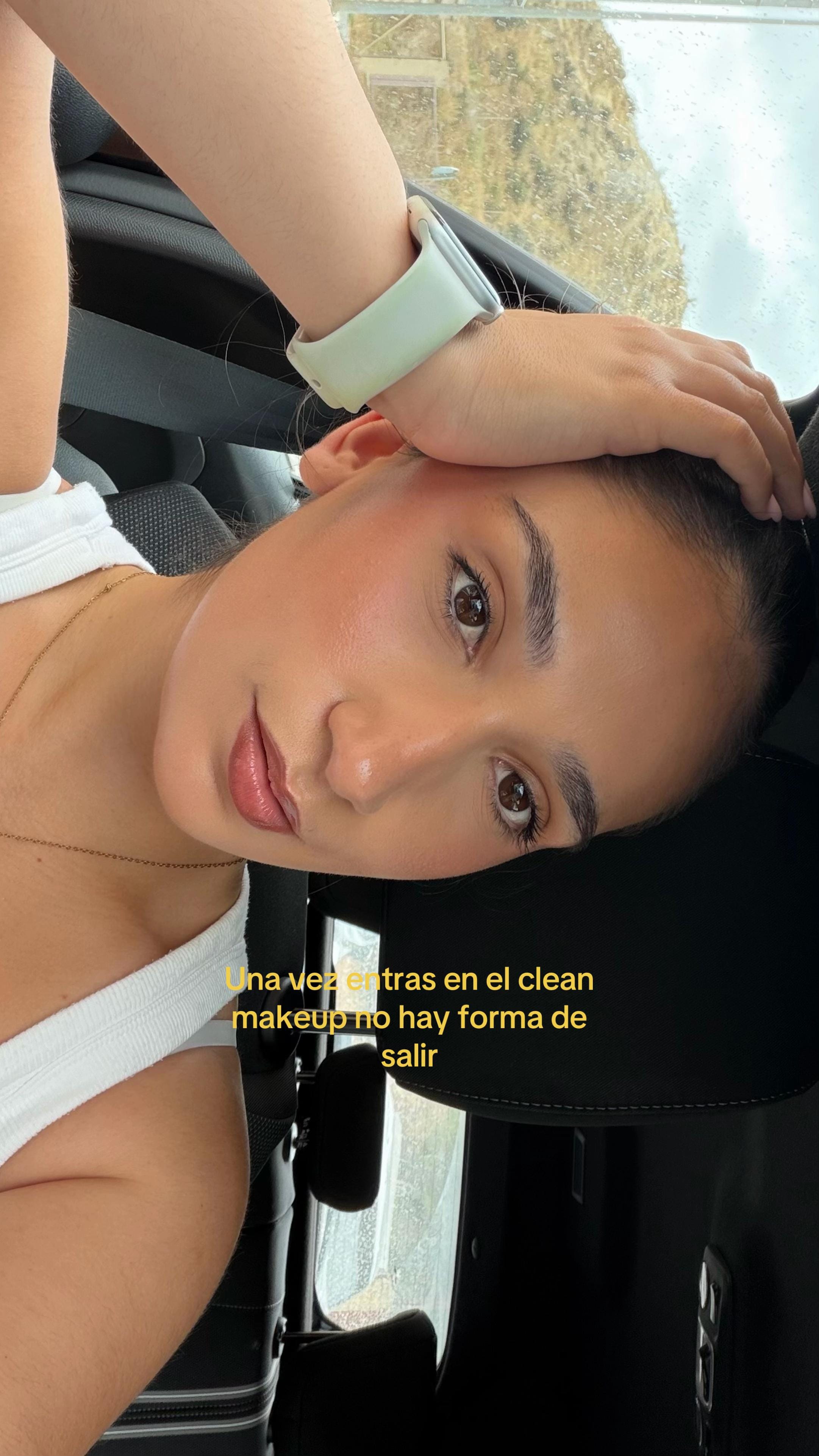 Post 2 by Carmen Navarro on TikTok (video)
