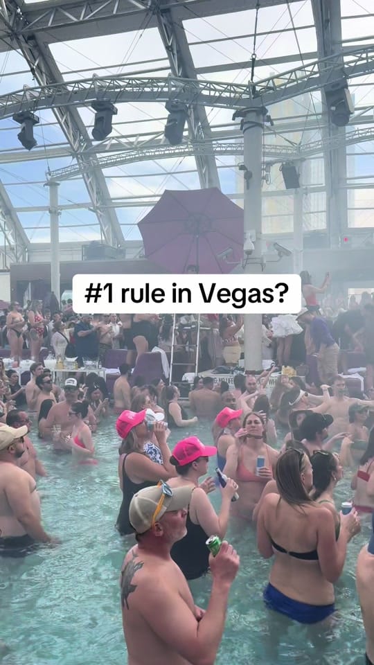 Post 3 by vegasnightclubs on TikTok (video)