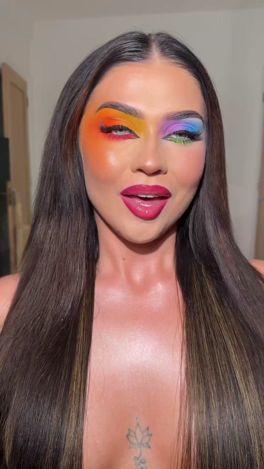 Post 7 by Molly Jacks on TikTok (video)