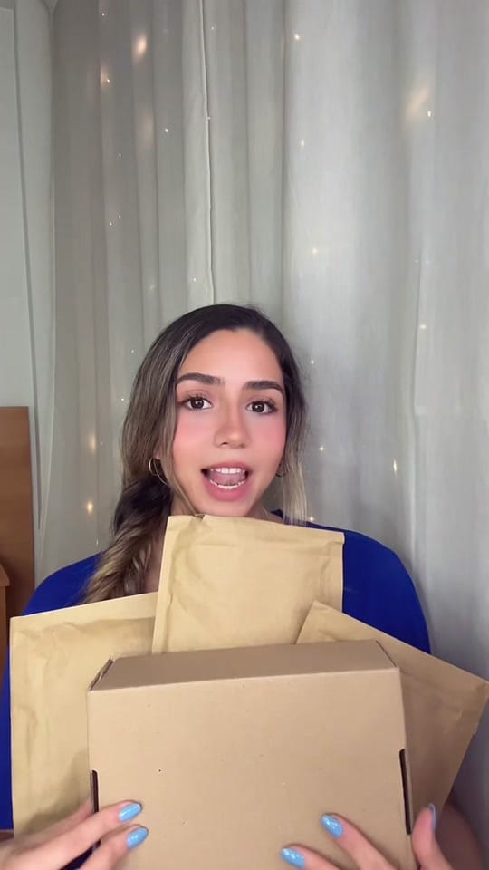 Post 6 by Angela Renzella on TikTok (video)
