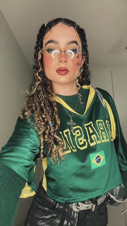 Post 4 by lari 🌞 on TikTok (video)