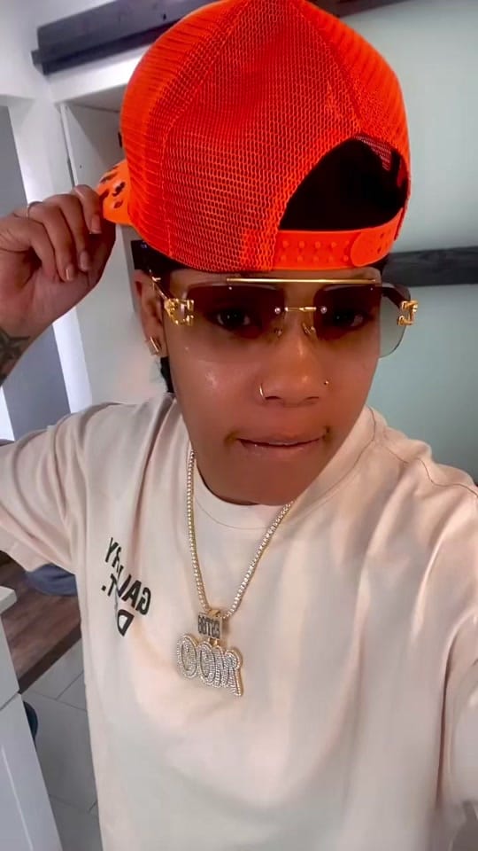 Post 1 by MooMoo on TikTok (video)