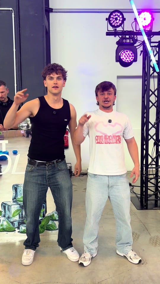 Post 2 by ZZIDE on TikTok (video)