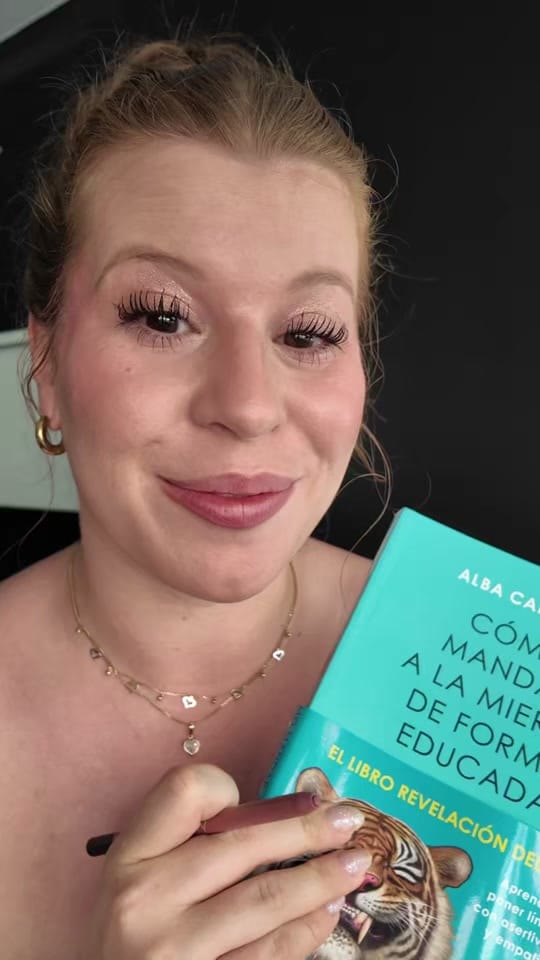 Post 6 by Clau Escuredo on TikTok (video)