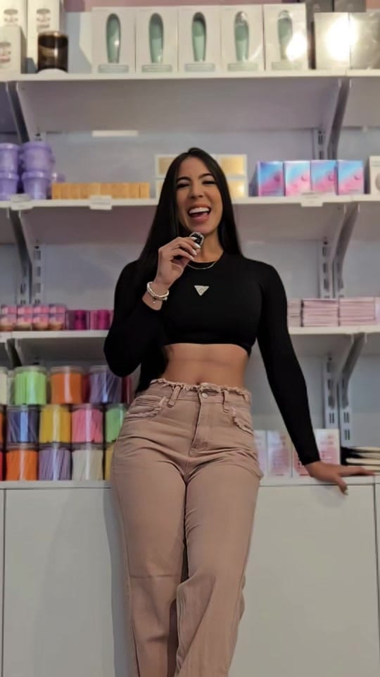 Post 4 by etc… on TikTok (video)
