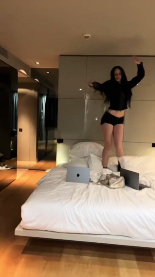 Post 8 by andelina on TikTok (video)