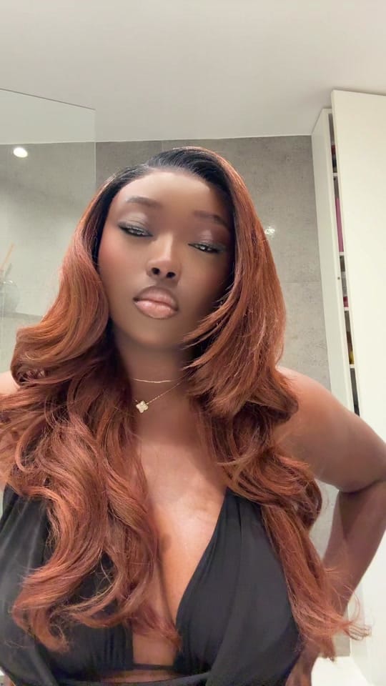 Post 3 by nicki_lofficiel on TikTok (video)