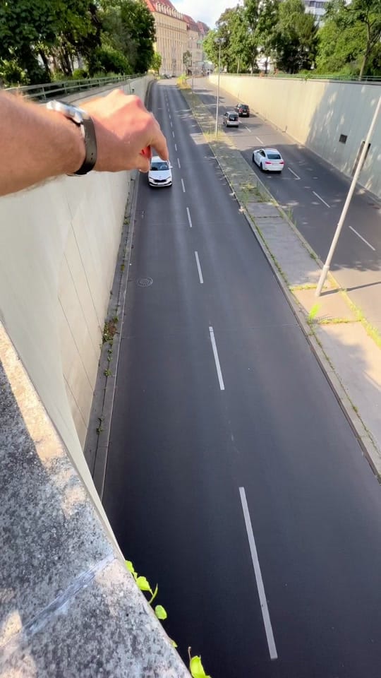 Post 10 by Erik Schmitt on TikTok (video)