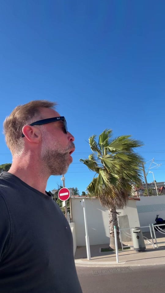 Post 1 by Erik Schmitt on TikTok (video)