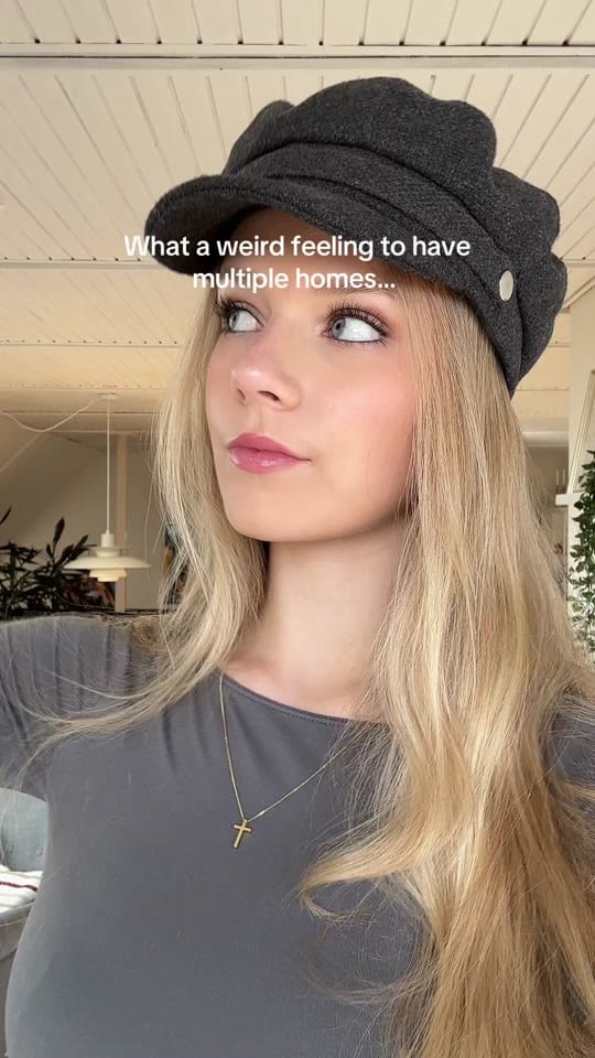 Post 5 by Clari <3 on TikTok (video)