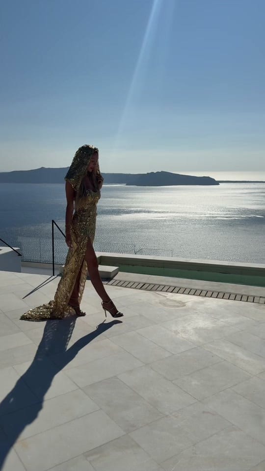 Post 4 by Roksana_Czyżewska on TikTok (video)