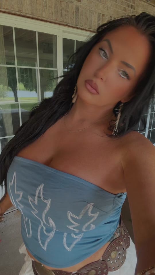 Post 10 by 🩷Juuelzzz🩷 on TikTok (video)