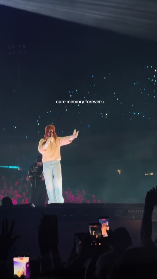 Post 3 by Claudia 🎀 on TikTok (video)