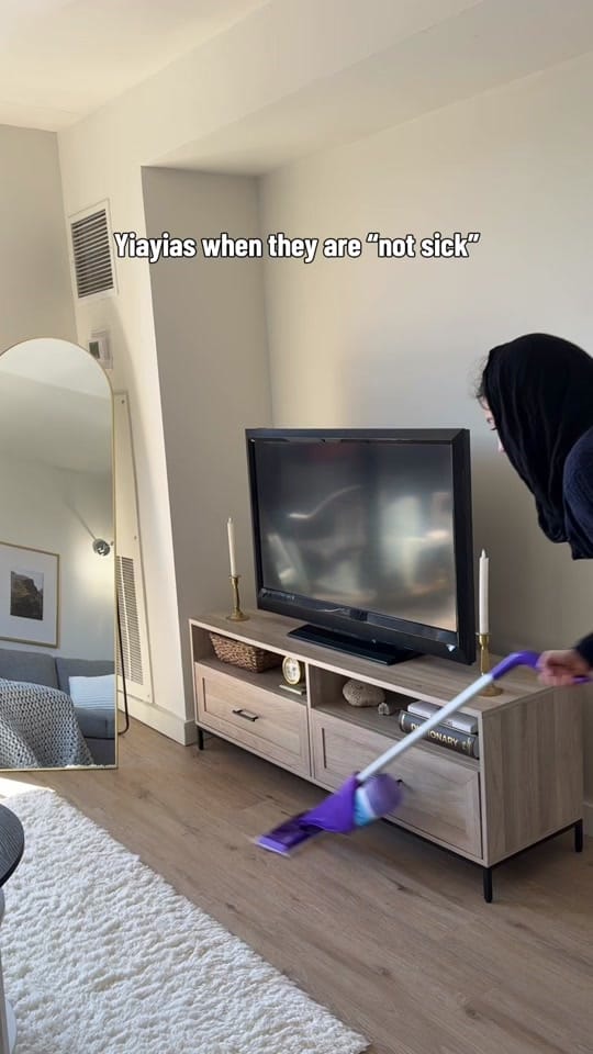 Post 2 by Nikki Toppses on TikTok (video)