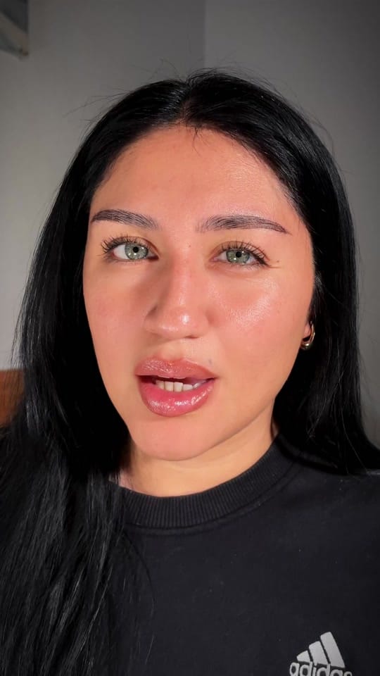 Post 10 by Meylin Kat on TikTok (video)
