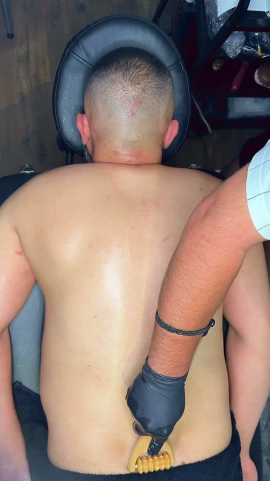 Post 4 by Hijama Berlin | الحجامة برلين on TikTok (video)