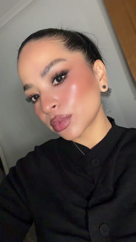 Post 8 by Ana Paola Mendoza on TikTok (video)