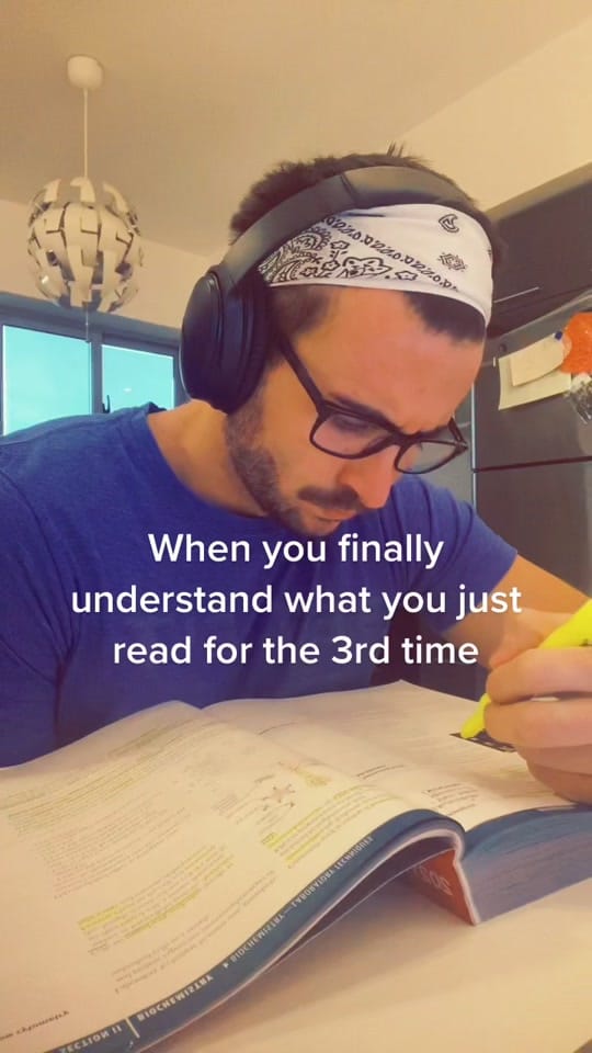 Post 8 by Andrew Moya on TikTok (video)