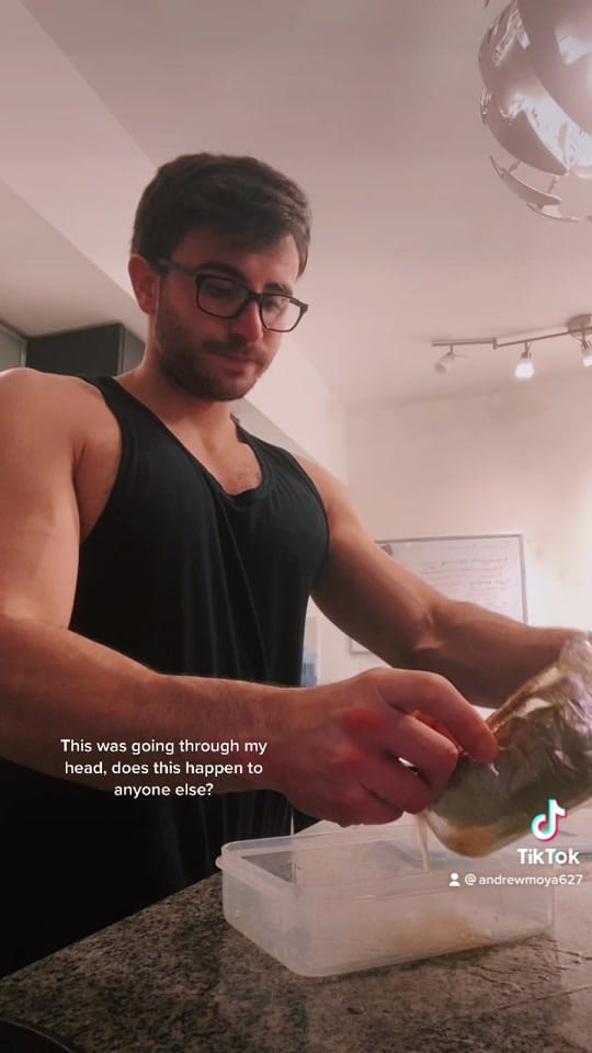 Post 4 by Andrew Moya on TikTok (video)