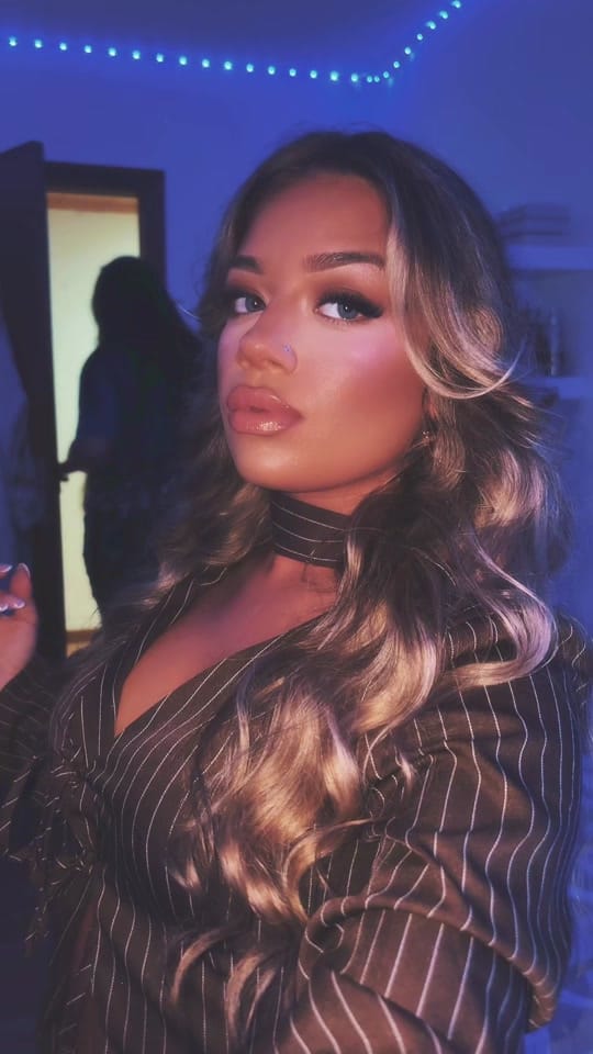 Post 6 by Lucia Maya Makeup on TikTok (video)
