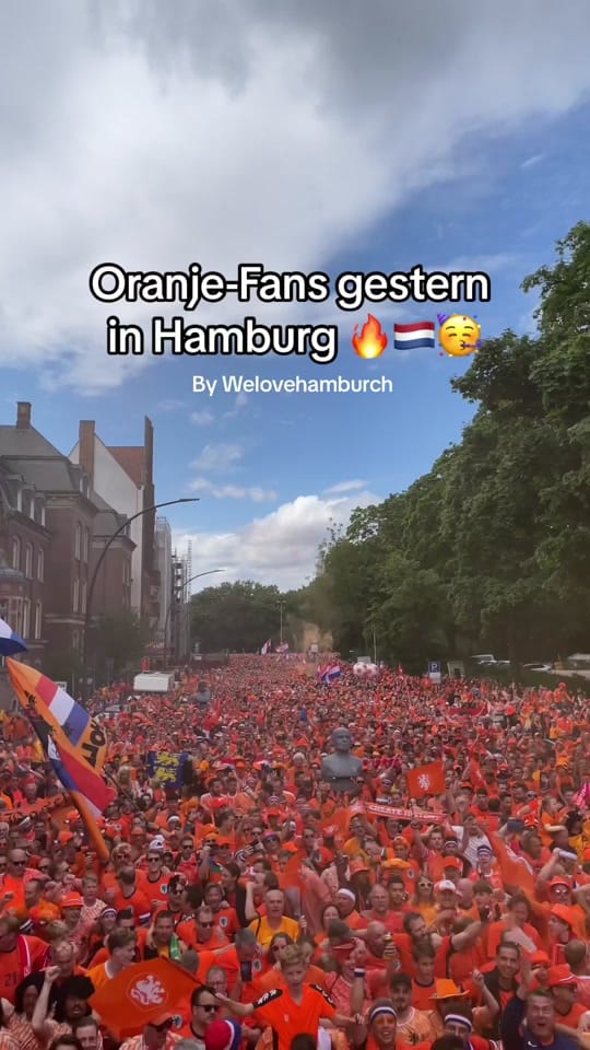 Post 6 by Welovehamburch on TikTok (video)